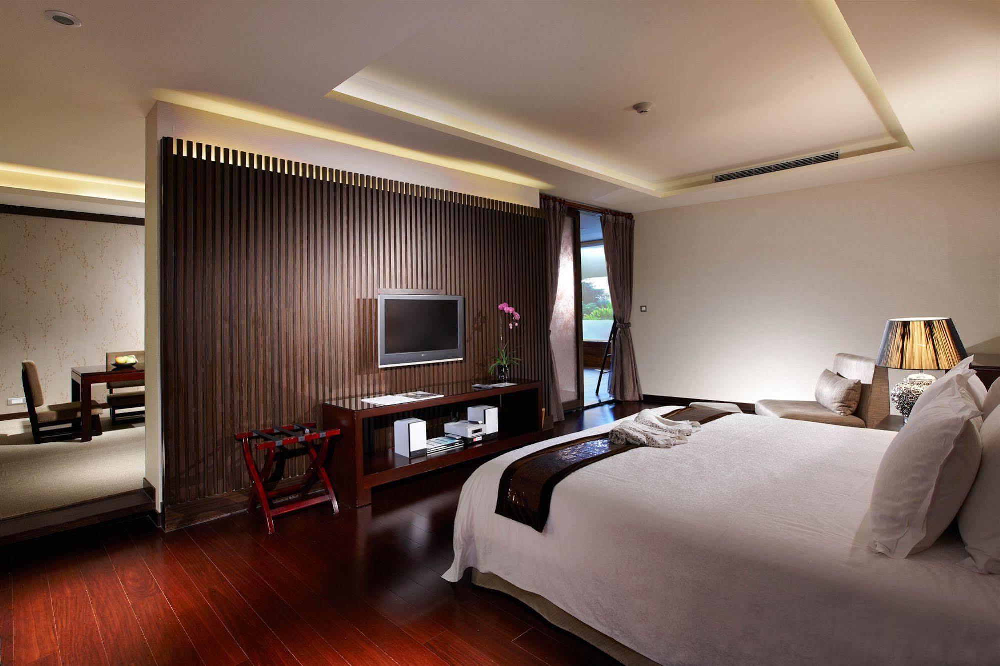 Spring Hill Resort Tianliao Exterior photo
